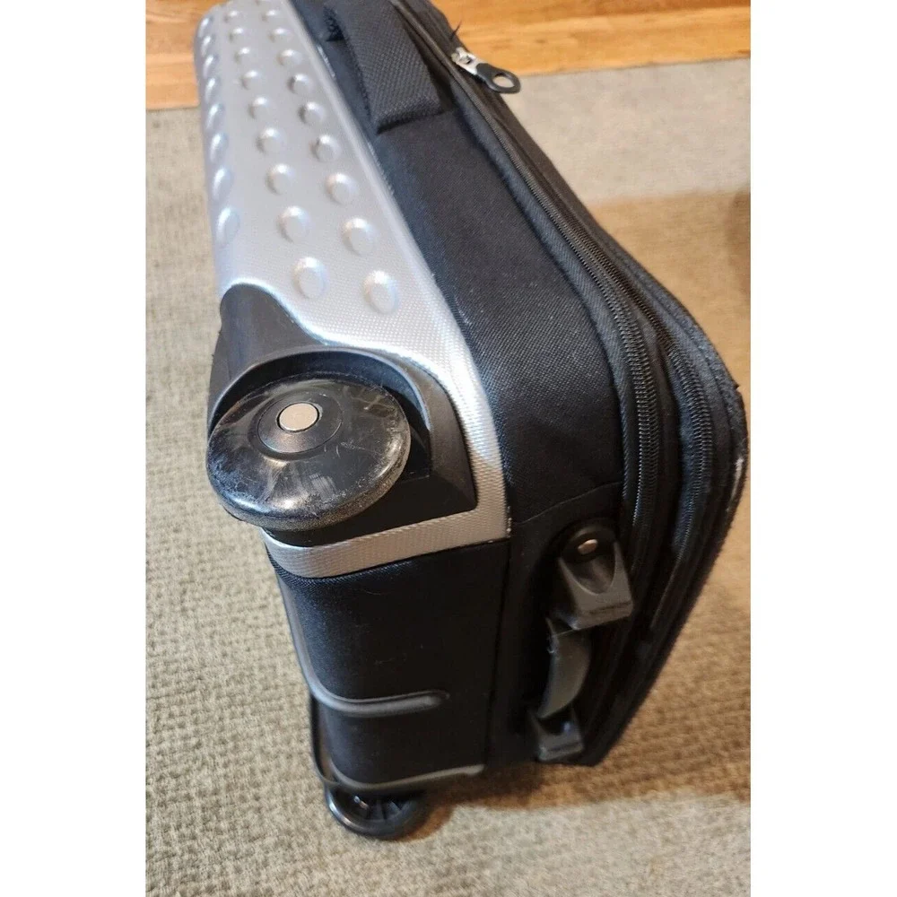 Heys Luggage Roll Aboard ‎ Hard sided Soft Face